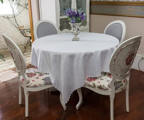 Toalha de Mesa Retangular 1.70m X 2.20m Jacquard Impermeável